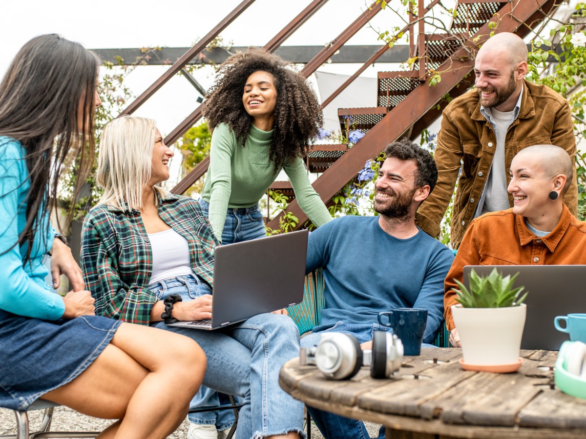 Overcoming Social Anxiety: Tips for a Better Social Life